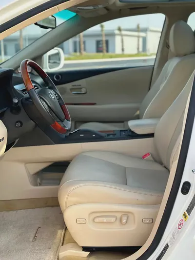Pristine 2011 Lexus RX 350 Premier | GCC Specs | Low Mileage-6