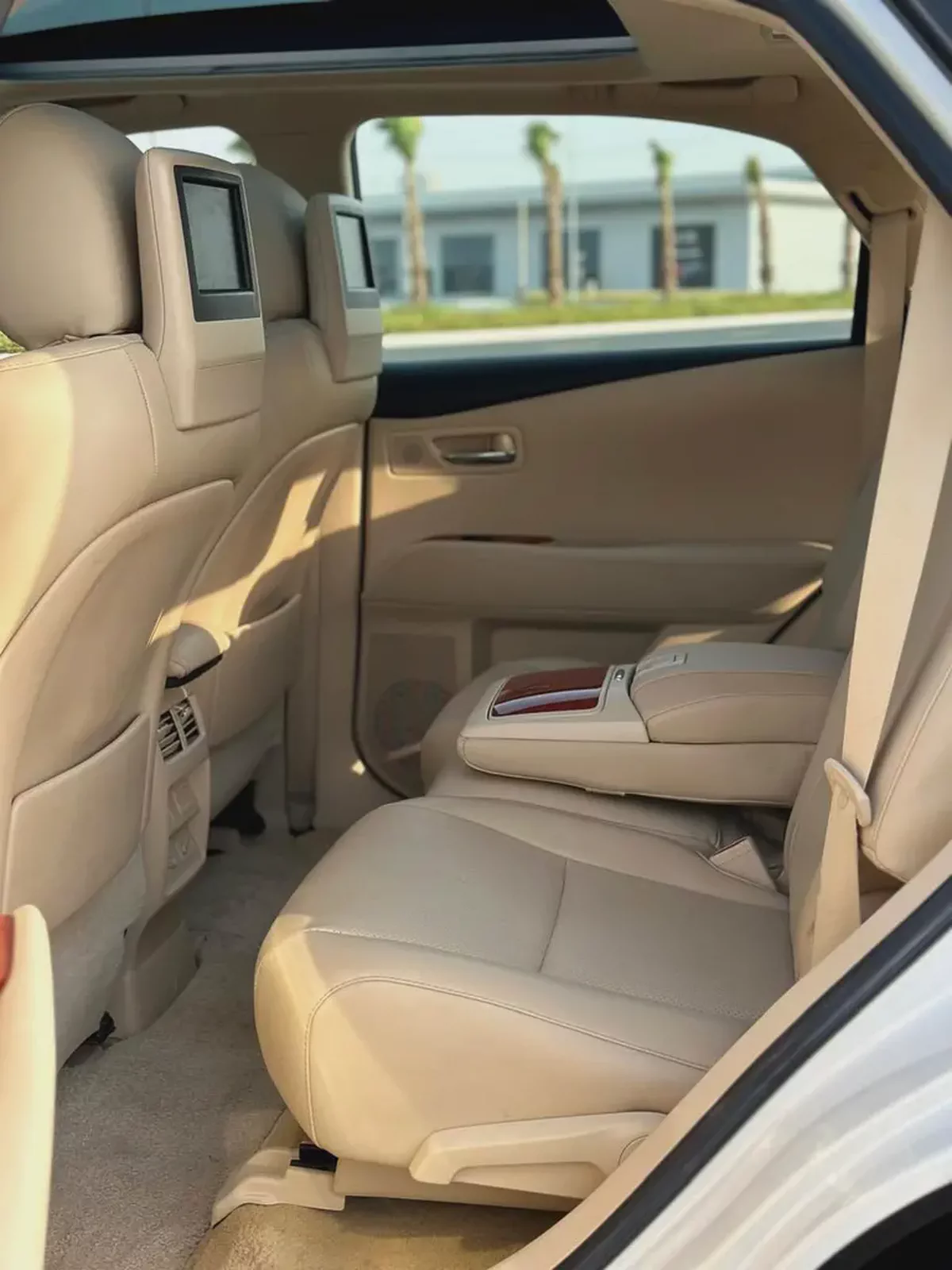 Pristine 2011 Lexus RX 350 Premier | GCC Specs | Low Mileage-7-7