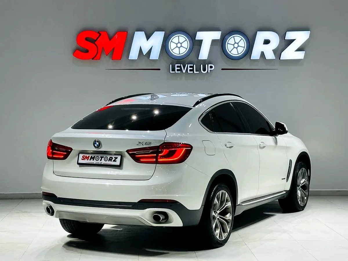 BMW X6 X DRIVE 3.5 EXCLUSIVE GCC SPECS FULL OPTION WITH ONE YEAR WARRANTY-14-14