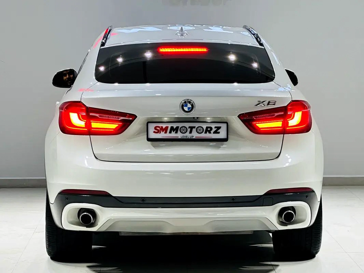 BMW X6 X DRIVE 3.5 EXCLUSIVE GCC SPECS FULL OPTION WITH ONE YEAR WARRANTY-8-8