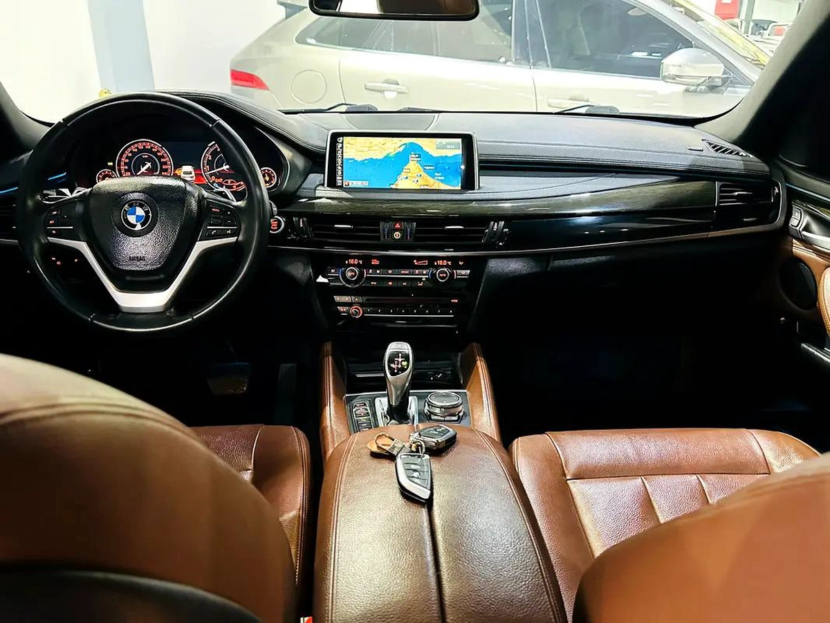 BMW X6 X DRIVE 3.5 EXCLUSIVE GCC SPECS FULL OPTION WITH ONE YEAR WARRANTY-17-17