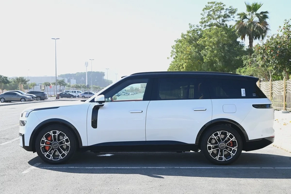 LYNK CO 2025 - 900 EM-P - ULTRA EDITION