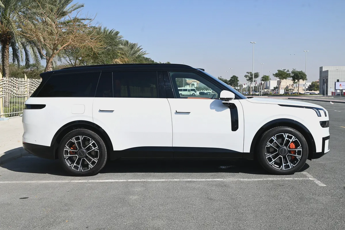 LYNK CO 2025 - 900 EM-P - ULTRA EDITION-6-6