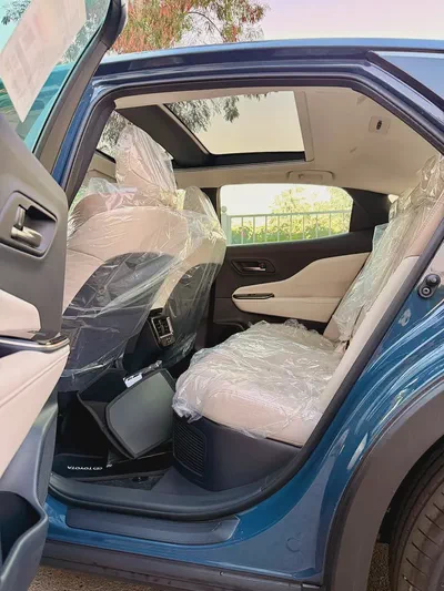 Toyota Crown 2.5L Full Option GCC 2026 0 KM For Export-9
