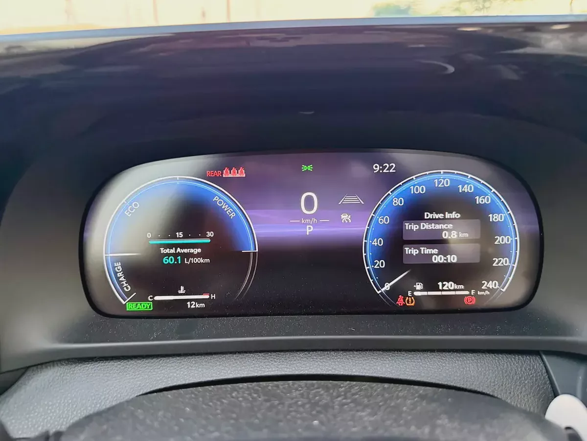 Toyota Crown 2.5L Full Option GCC 2026 0 KM For Export-19-19