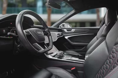 7,050 P.M |  RS6 4.0 TFSI Quattro | 0% Downpayment | Perfect Condition!-8