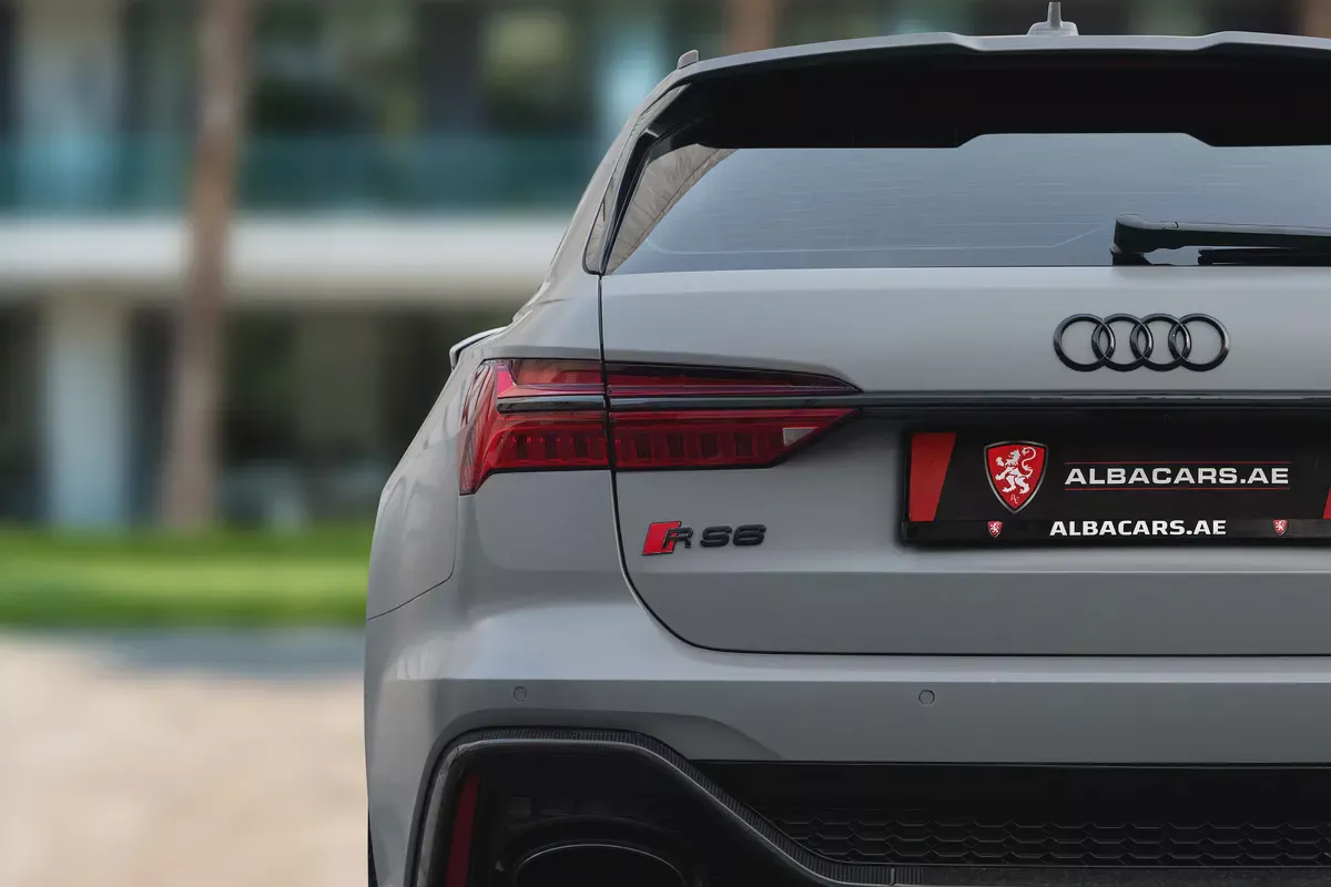 7,050 P.M |  RS6 4.0 TFSI Quattro | 0% Downpayment | Perfect Condition!-5-5