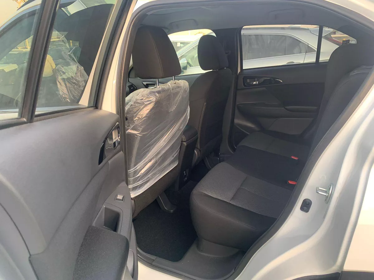 2026 Mitsubishi Eclipse Cross – Silver SUV with Grey Interior-11-11