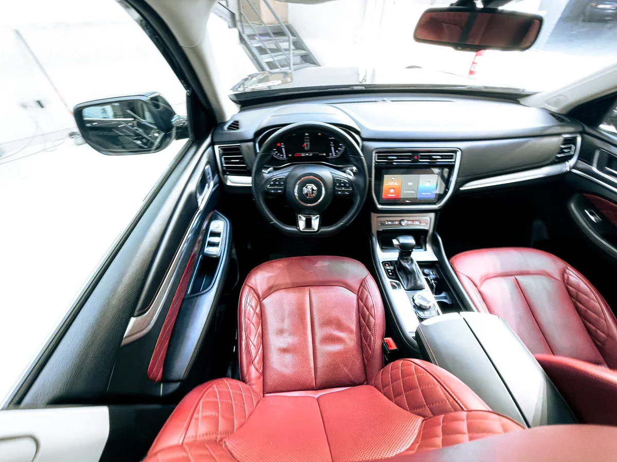 2023 MG RX8 Luxury 2.0T V4 // EMI Starting from 1,250 AED-3-3
