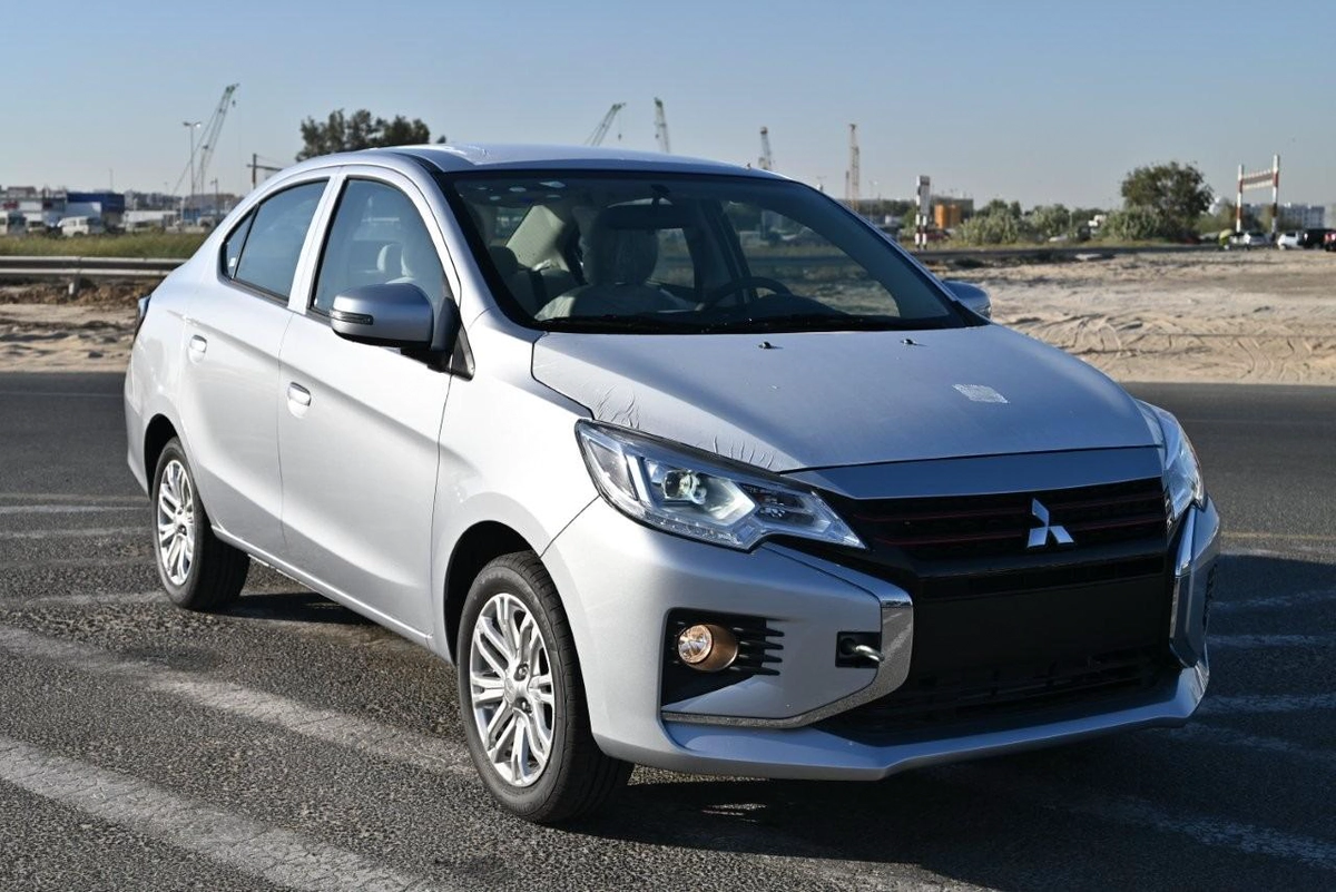 MITSUBISHI ATTRAGE GLX