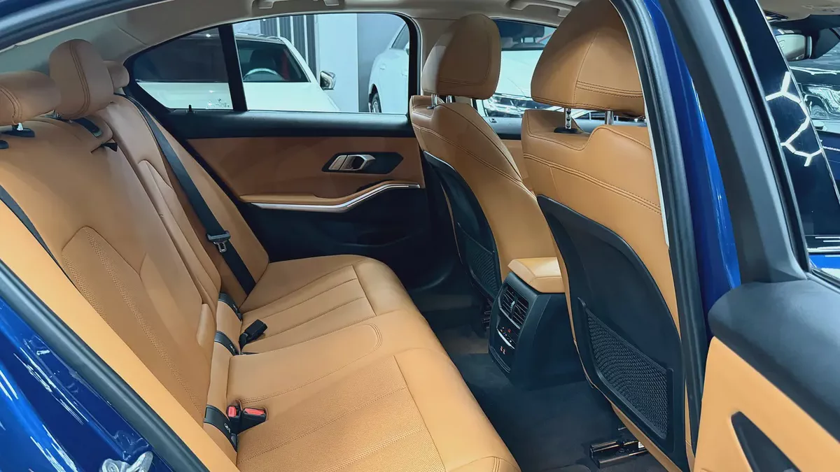 2023 BMW 320i FULLY LOADED LUXURY FINANCE AND WARRANTY AVAILABLE-10-10