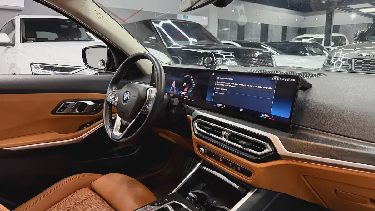 2023 BMW 320i FULLY LOADED LUXURY FINANCE AND WARRANTY AVAILABLE-12-12