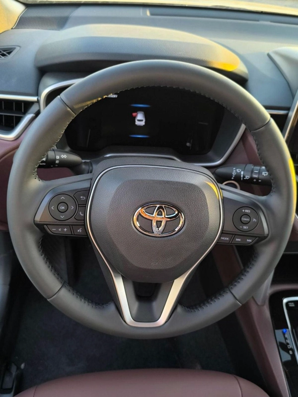 Toyota Corolla Cross LTD HEV CROLLA CROSS 1.8L HYBRID 2024