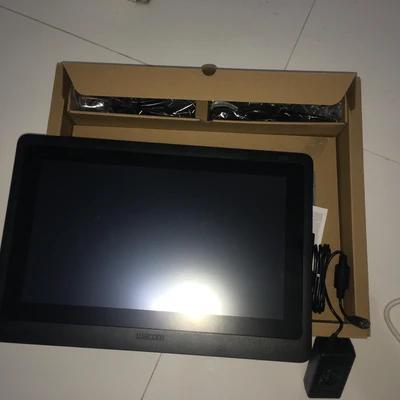 Wacom Cintiq 16 Drawing Tablet-7