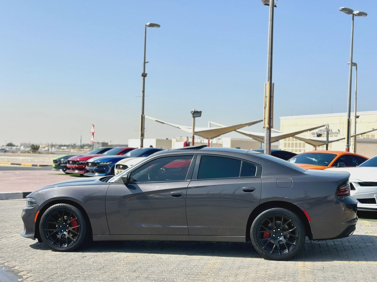 2017 Dodge Charger SXT - # 11929-4-4