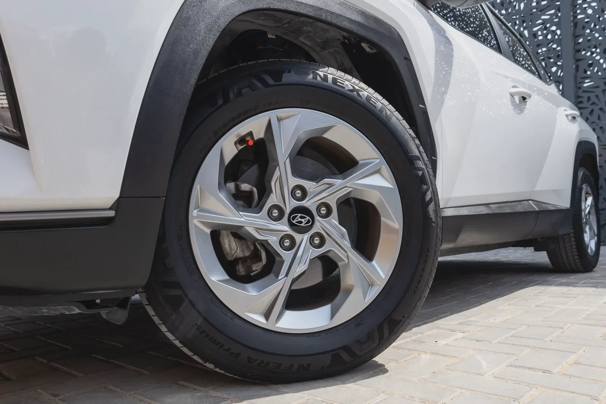 Hyundai Tucson 2022-21-21