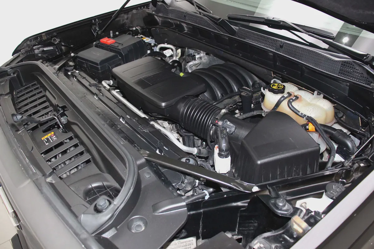 Sierra CC AT4 1500 6.2L-7-7