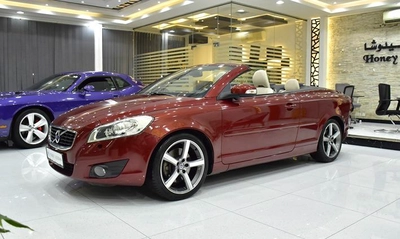 Volvo C70 T5 ( 2011 Model ) in Red Color GCC Specs-12