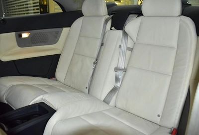 Volvo C70 T5 ( 2011 Model ) in Red Color GCC Specs-4