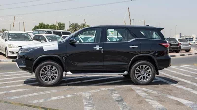Toyota Fortuner VXR TOYOTA FORTUNER VX SR5 V6 CYLINDER, 4.0P, BLACK COLOR TAN INTERIOR, 4WD-1