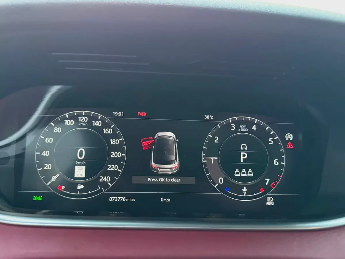 2020 Land Rover Range Rover Evoque P250 SE | Low Mileage | Luxury Compact SUV-15-15