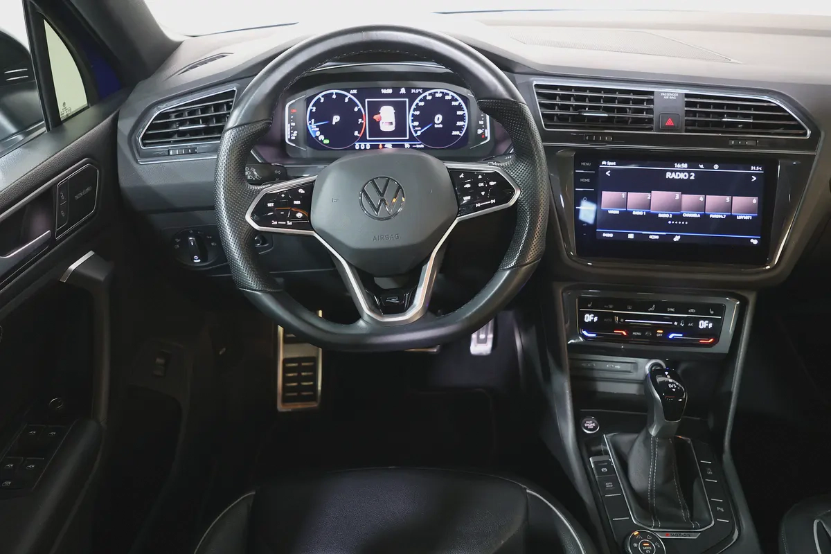 Volkswagen Tiguan R-Line 2021 GCC Specs-122000km-Excellent Condition-11-11