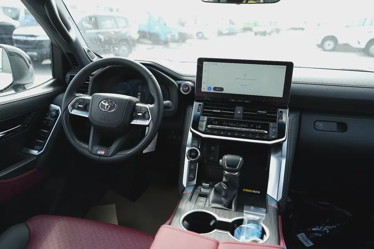 2026 Toyota Land Cruiser GR Sport 3.3L DIESEL GCC Specs-17-17