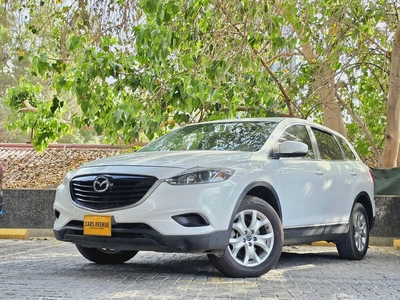 7 Seaters | GCC SPECS | LOW KMs | TOP CONDITION-0