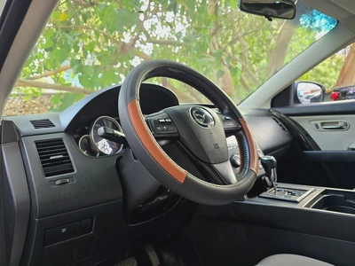 7 Seaters | GCC SPECS | LOW KMs | TOP CONDITION-9