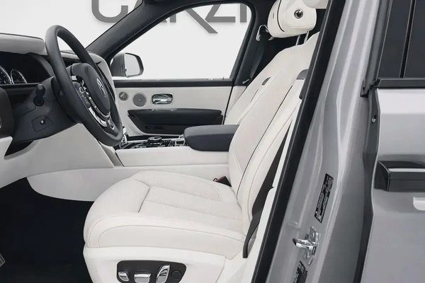 Rolls-Royce Cullinan 2020 | GCC Specs | V12 Luxury SUV | Mint Condition