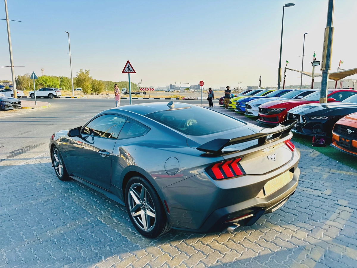 2024 Ford Mustang Ecoboost-7-7