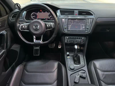 Gulf Specs 2017 VOLKSWAGEN TIGUAN R-LINE TSI 4Motion (AL-Naboodah Maintained)-12