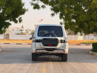 Mitsubishi Pajero GLS 2017 GCC Specs-10