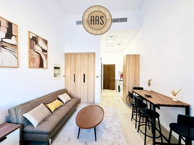 Luxurious Ultra Modern Brand Studio with Multiple cheqs And All 5 Star Amenities free-3