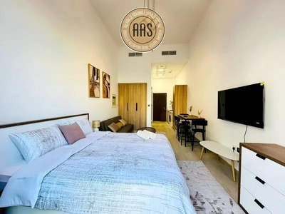 Luxurious Ultra Modern Brand Studio with Multiple cheqs And All 5 Star Amenities free-4