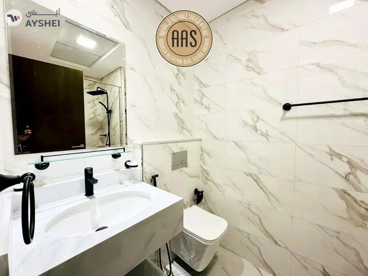 Luxurious Ultra Modern Brand Studio with Multiple cheqs And All 5 Star Amenities free-7-7