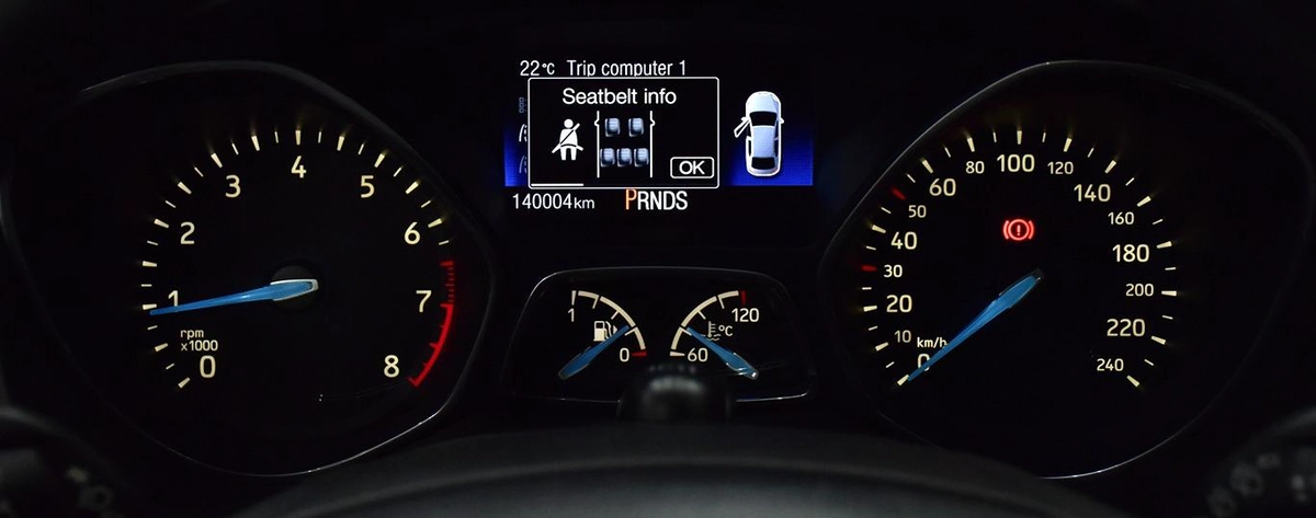 Ford Focus ( 2018 Model ) in Silver Color GCC Specs-9-9
