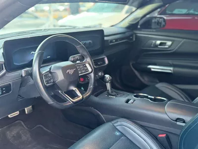 Ford Mustang GT PREMIUM-8