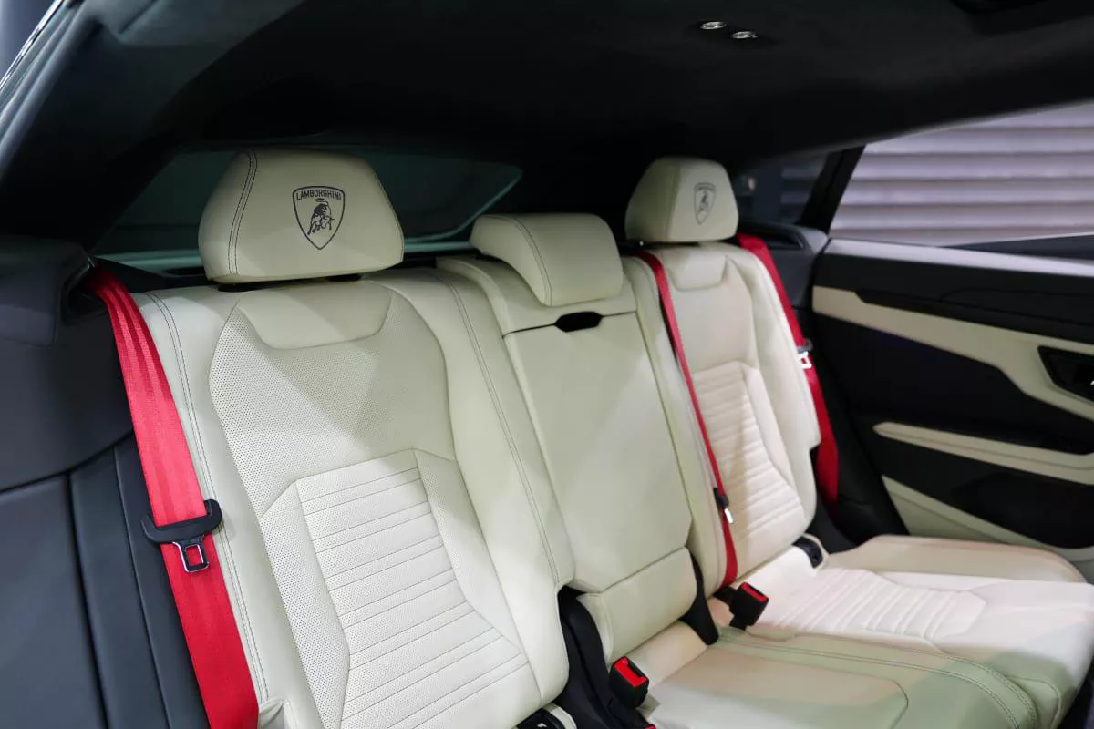 Lamborghini Urus SE-9-9