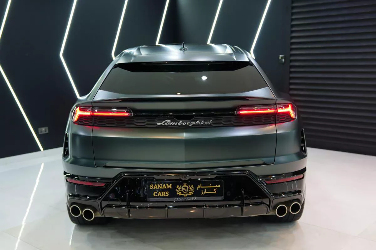 Lamborghini Urus SE-16-16
