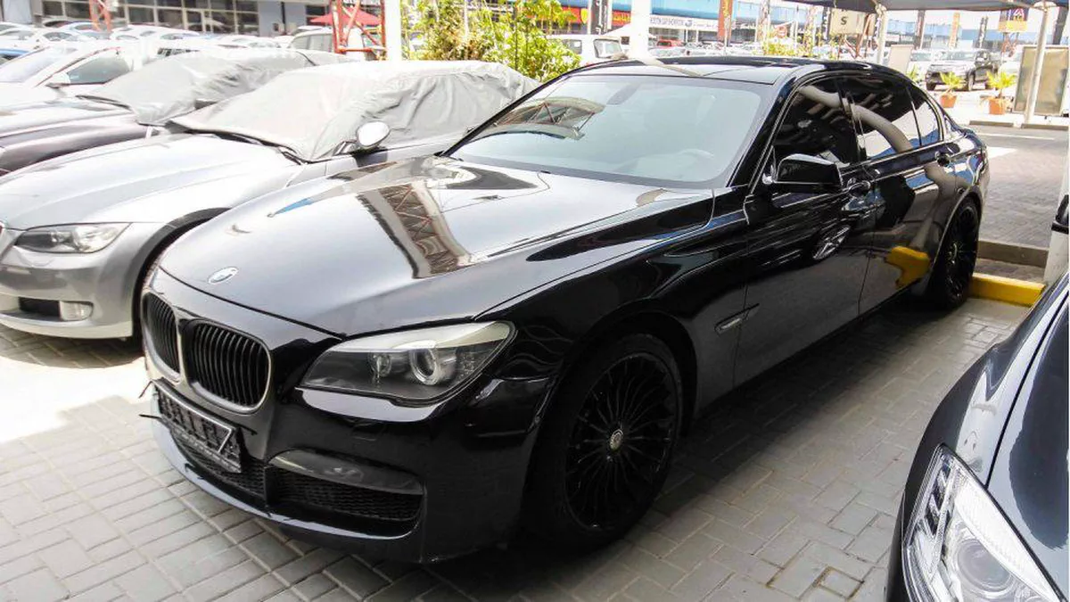 2010 BMW 750Li M SPORT PACK