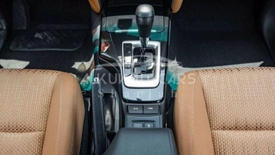 Toyota Fortuner Toyota Fortuner 2.7L Petrol 4V MY2023-10