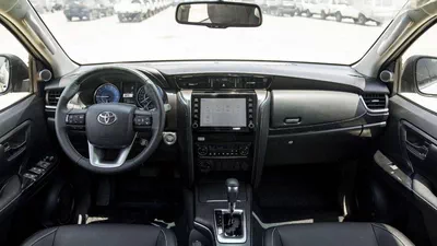 Toyota Fortuner VX2 Toyota Fortuner 2.8L Diesel 4x4 Full Option MY2024-12