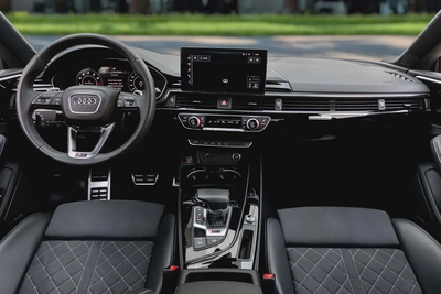 4,877 P.M |  RS5 Coupe | 0% Downpayment | Excellent Condition!-7