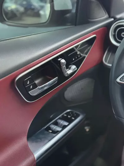 (2023 ) MERCEDES-BENZ // C200// KOREAN SPECS// BRAND NEW LUXURY//ORIGINAL PAINT//LOW MILEAGE//-10