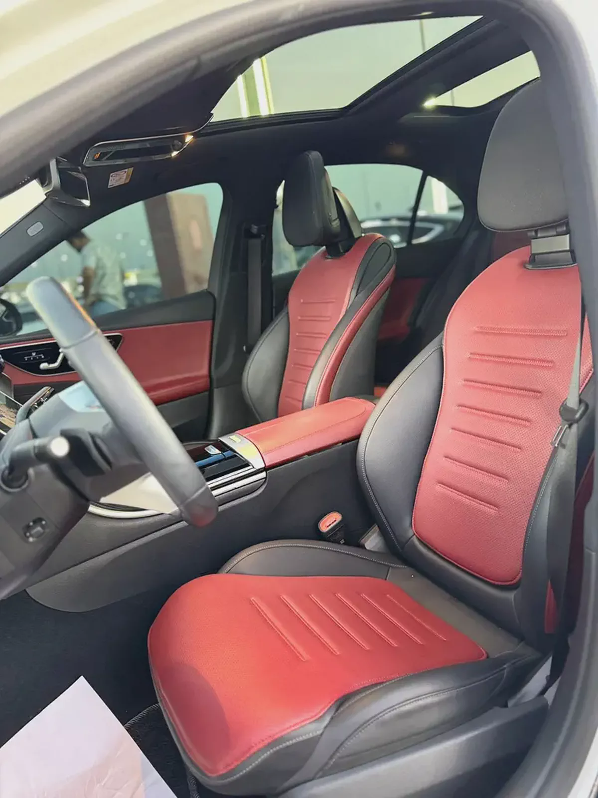(2023 ) MERCEDES-BENZ // C200// KOREAN SPECS// BRAND NEW LUXURY//ORIGINAL PAINT//LOW MILEAGE//-5-5