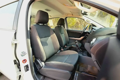 Mazda BT-50 | Double Cabin 4X4 | Manual | GCC Specs | Ref#M73264-10
