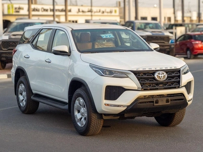 Toyota Fortuner 2026 TOYOTA FORTUNER E1 2.4L DSL - EXPORT ONLY-0