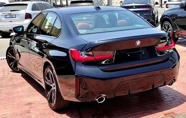 BMW 318i LUXURY M SPORT PACKAGE M Sport Under Agency Warranty & Service 2026 GCC - AED 194,997