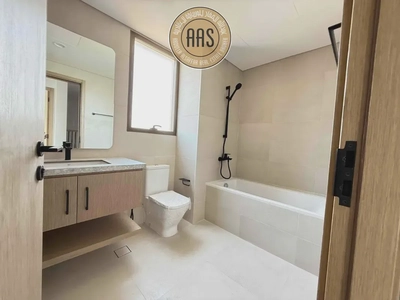 Brand New Ready To Move 4802 Square Feet 4BR Townhouse Villa Available For Rent-1